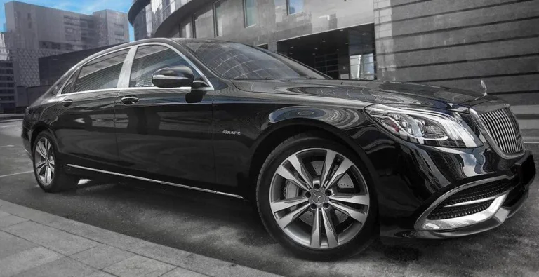 Аренда Mercedes-Maybach S-класс